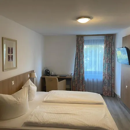 호텔 Bodenseehotel Krone & Gaestehaus